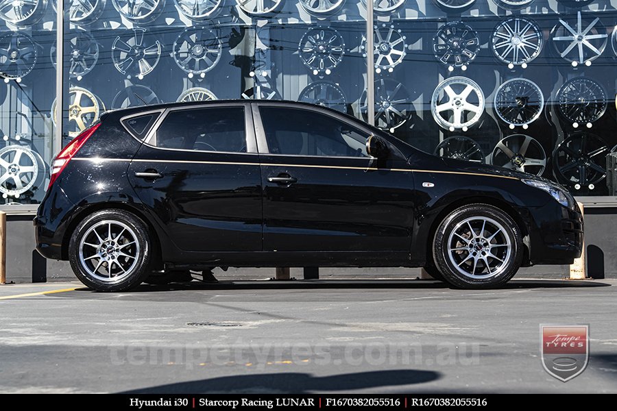 16x7.0 Starcorp Racing LUNAR on HYUNDAI i30