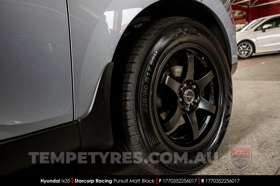 17x7.0 Starcorp Racing PURSUIT on Hyundai ix35
