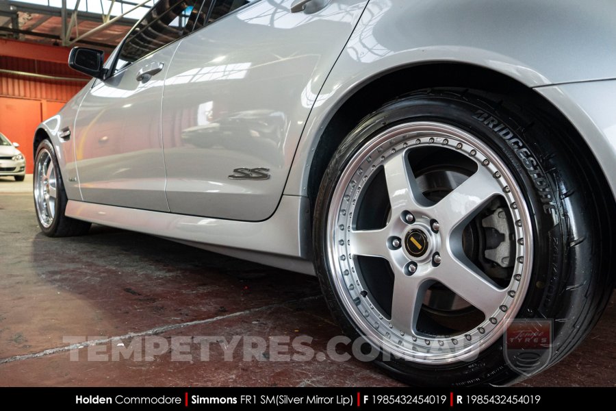 19x8.5 19x9.5 Simmons FR-1 Silver on Holden Commodore