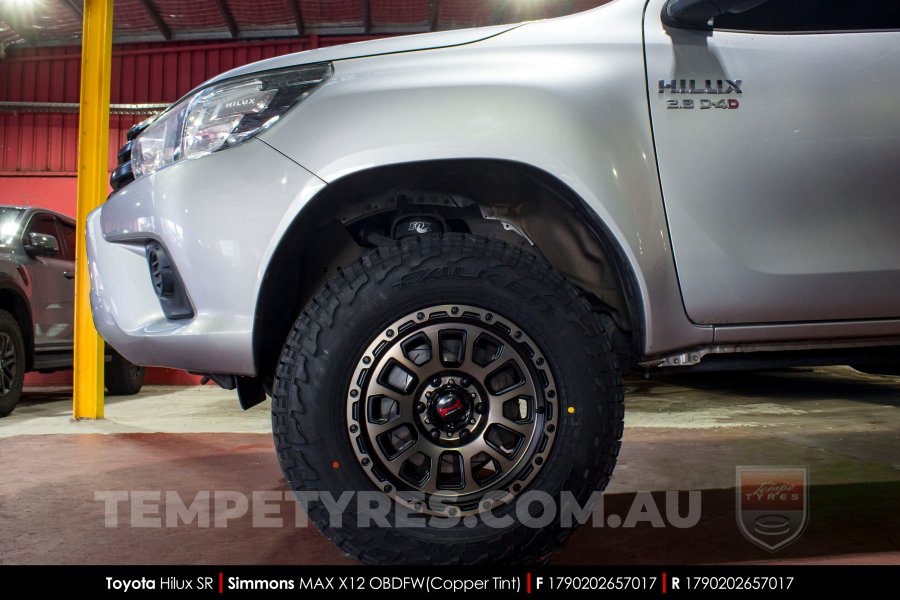 17x9.0 Simmons MAX X12 OBDFW on Toyota Hilux