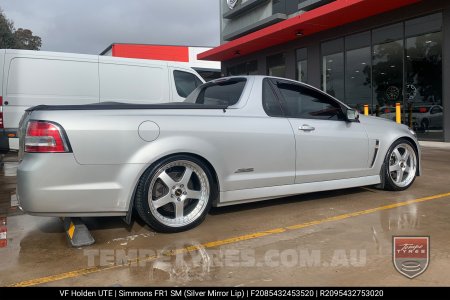 20x8.5 20x9.5 Simmons FR-1 Silver on Holden Commodore VF