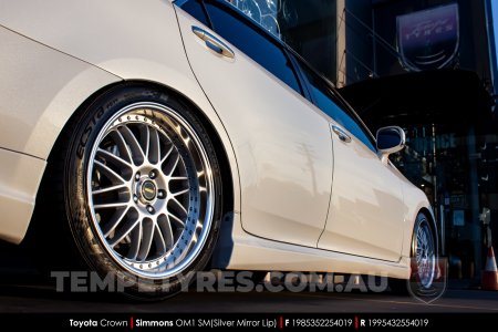 19x8.5 19x9.5 Simmons OM-1 Silver on Toyota Crown