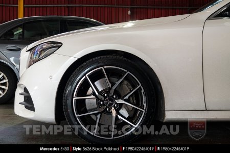 19x8.0 19x9.0 5626 MB507 Black Polished on Mercedes E-Class