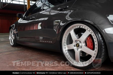 22x8.5 22x9.5 Simmons FR-1 Silver on Holden Commodore VE