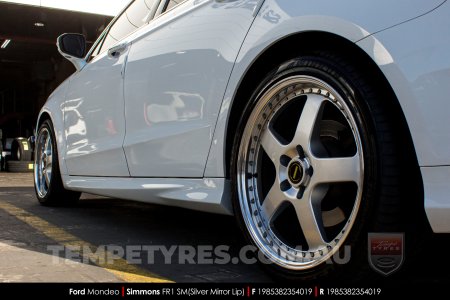 19x8.5 19x9.5 Simmons FR-1 Silver on Ford Mondeo
